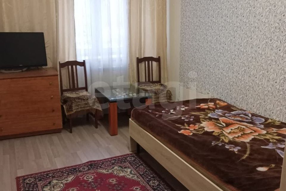 Сдаётся комната в 3-комн. квартире, 60.3 м²