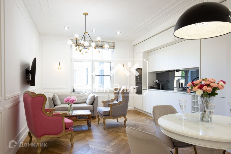 Продаётся 2-комнатная квартира, 88 м²