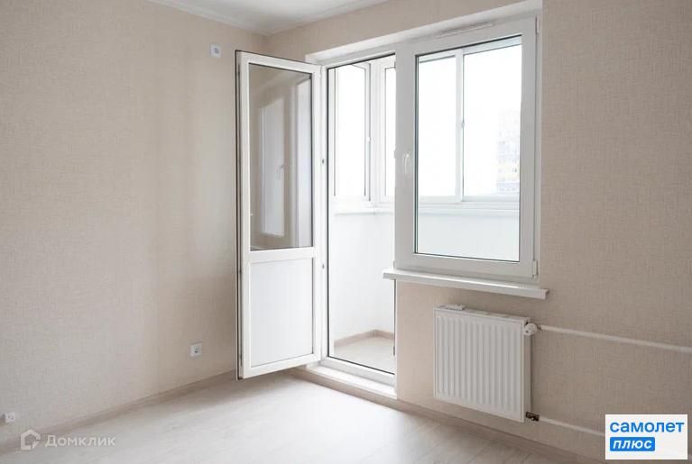 Продаётся 1-комнатная квартира, 37.7 м²