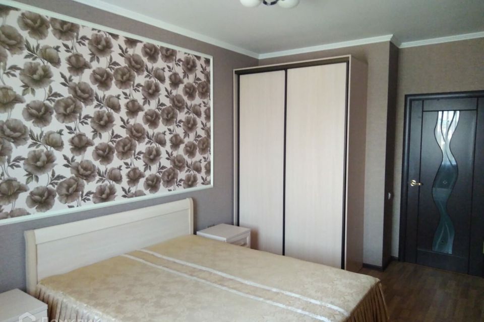 Продаётся 2-комнатная квартира, 65.4 м²