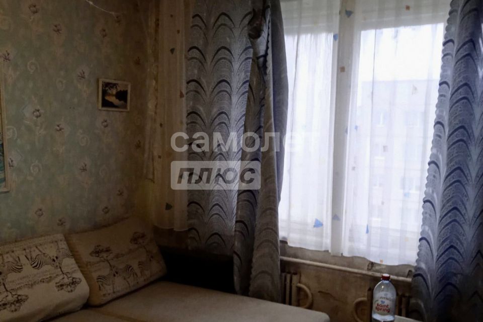 Продаётся комната в 2-комн. квартире, 12 м²