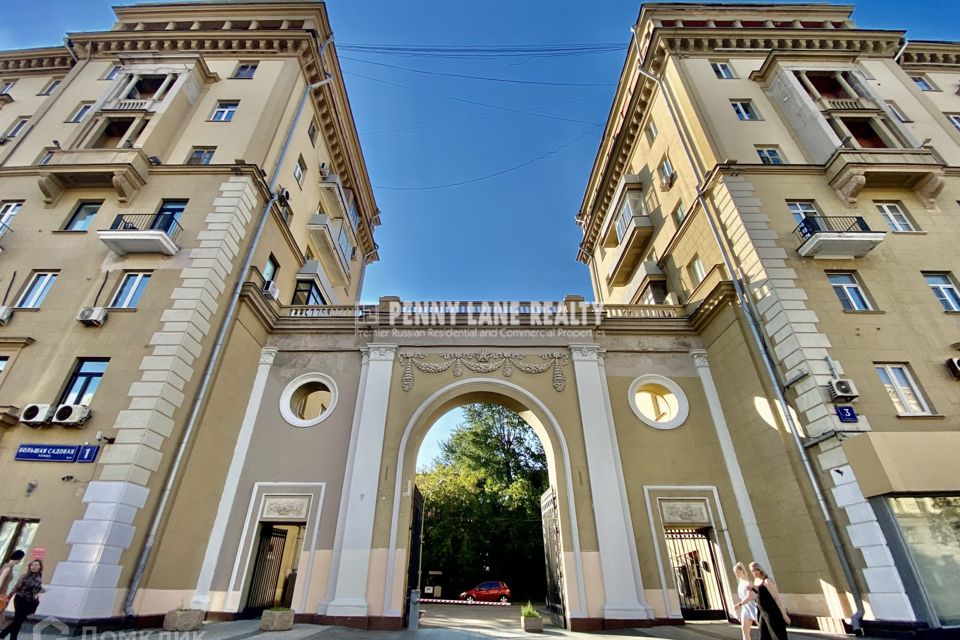 Сдаётся 2-комнатная квартира, 52 м²