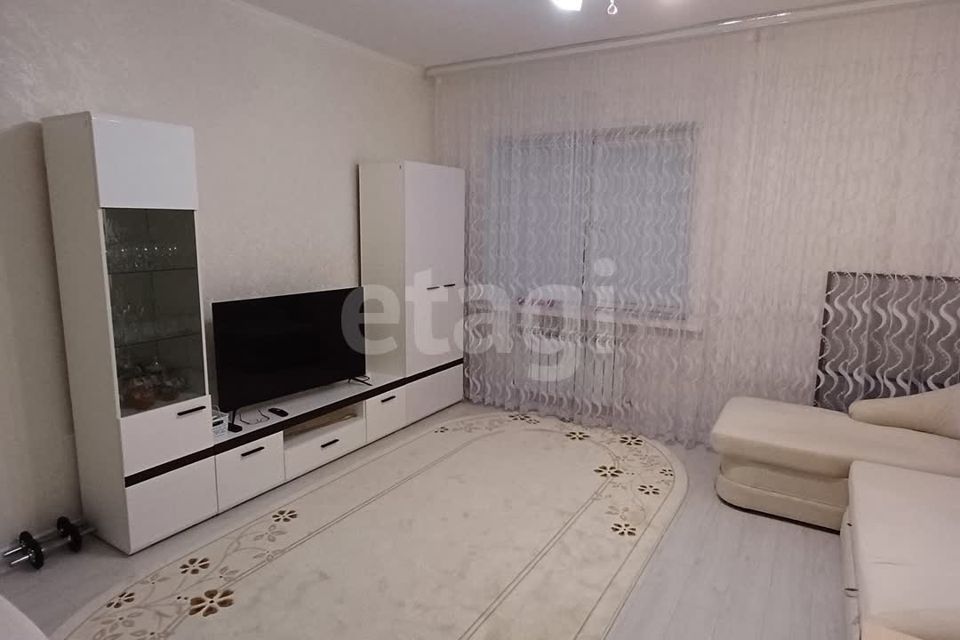 Продаётся 1-комнатная квартира, 44 м²