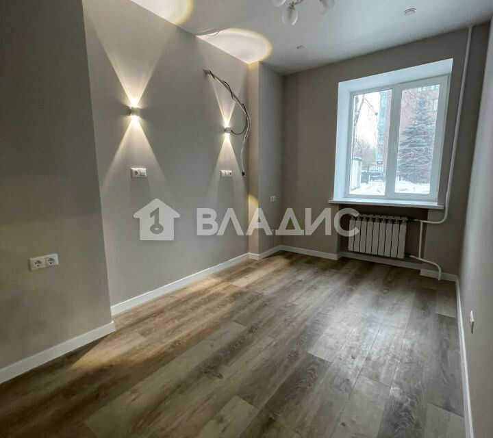 Продаётся 5-комнатная квартира, 80 м²