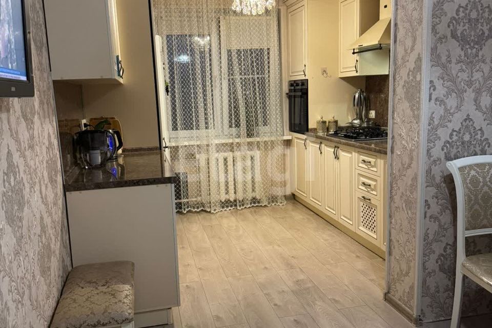 Продаётся 3-комнатная квартира, 72 м²