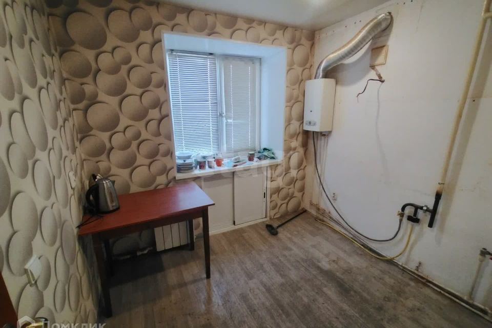Продаётся 3-комнатная квартира, 56.7 м²