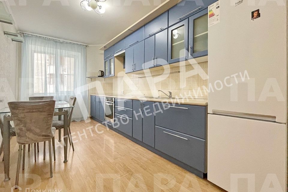 Сдаётся 2-комнатная квартира, 55 м²