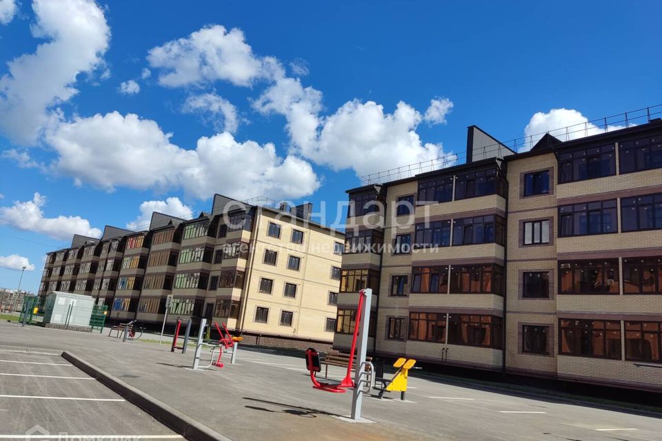 Продаётся 1-комнатная квартира, 47.6 м²