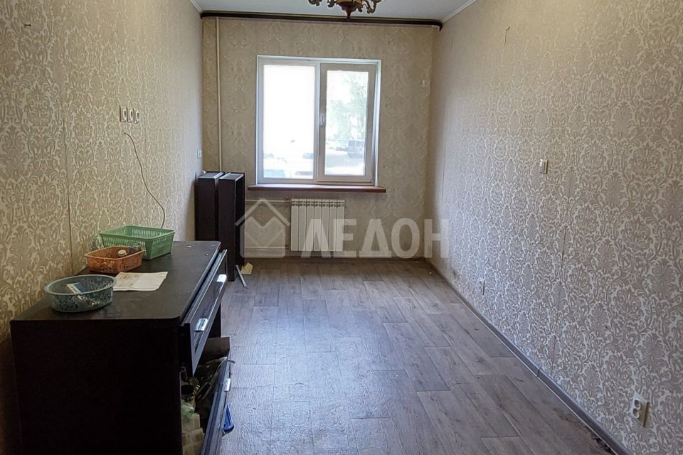 Продаётся 3-комнатная квартира, 58 м²