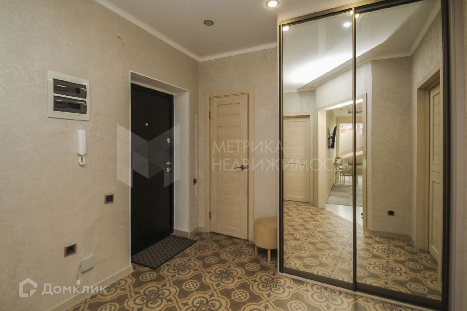 Продаётся 2-комнатная квартира, 69.4 м²