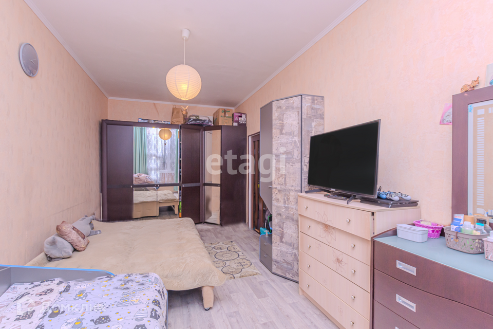 Продаётся 1-комнатная квартира, 38.4 м²