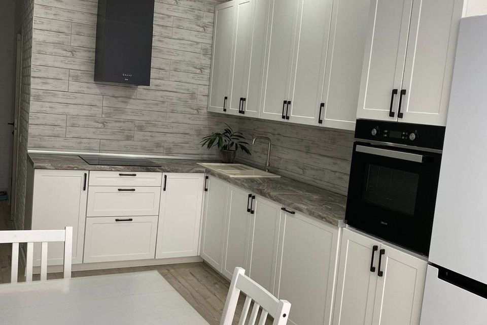 Продаётся 2-комнатная квартира, 57.2 м²