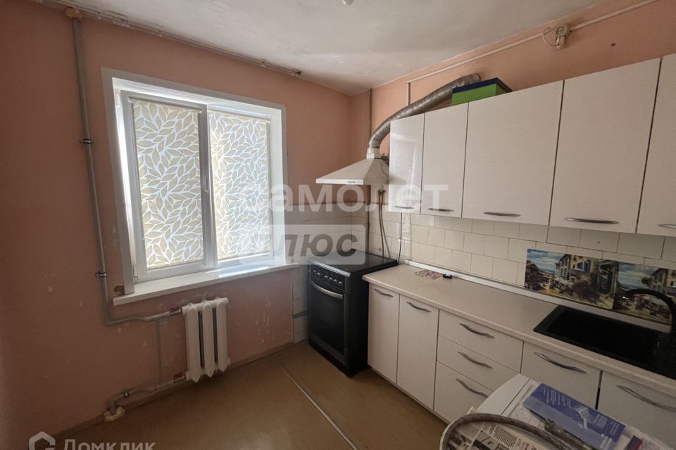 Продаётся 3-комнатная квартира, 56.7 м²