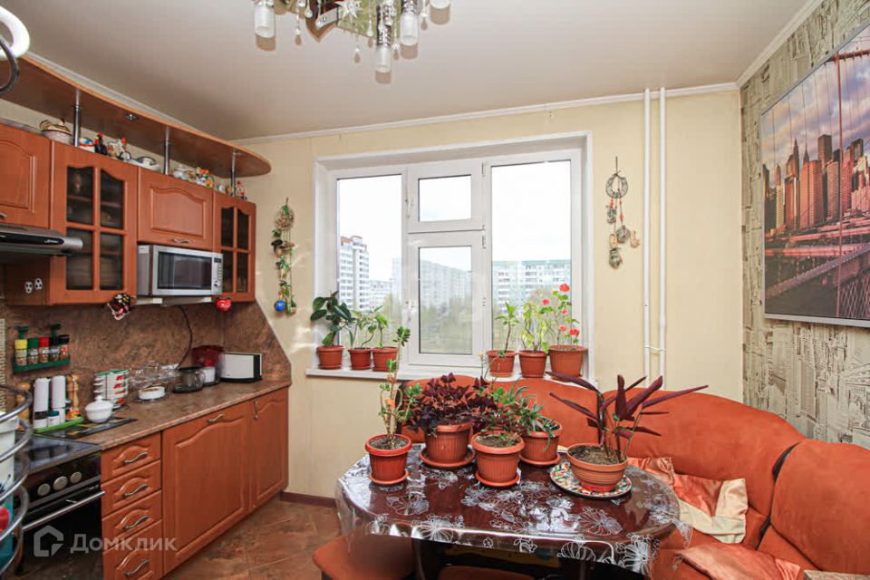 Продаётся 3-комнатная квартира, 76 м²