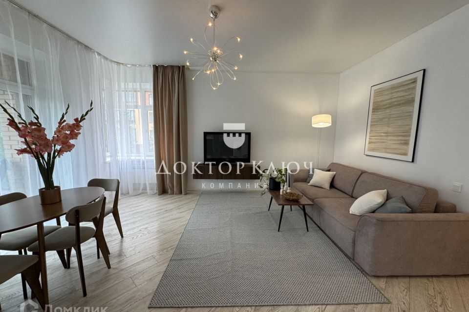 Сдаётся 2-комнатная квартира, 68.3 м²