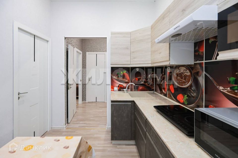 Продаётся 2-комнатная квартира, 43.3 м²