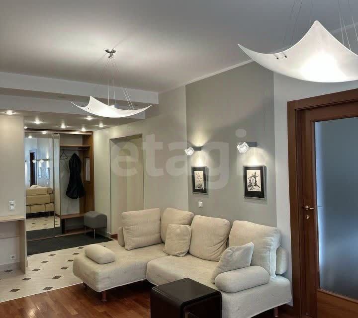 Продаётся 4-комнатная квартира, 88.1 м²