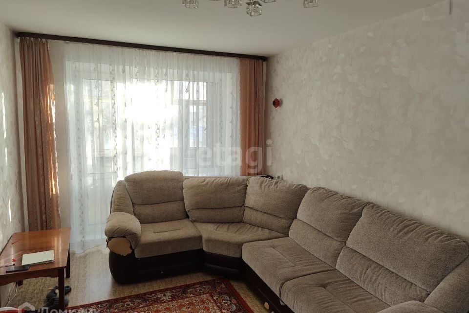 Продаётся 3-комнатная квартира, 60.8 м²