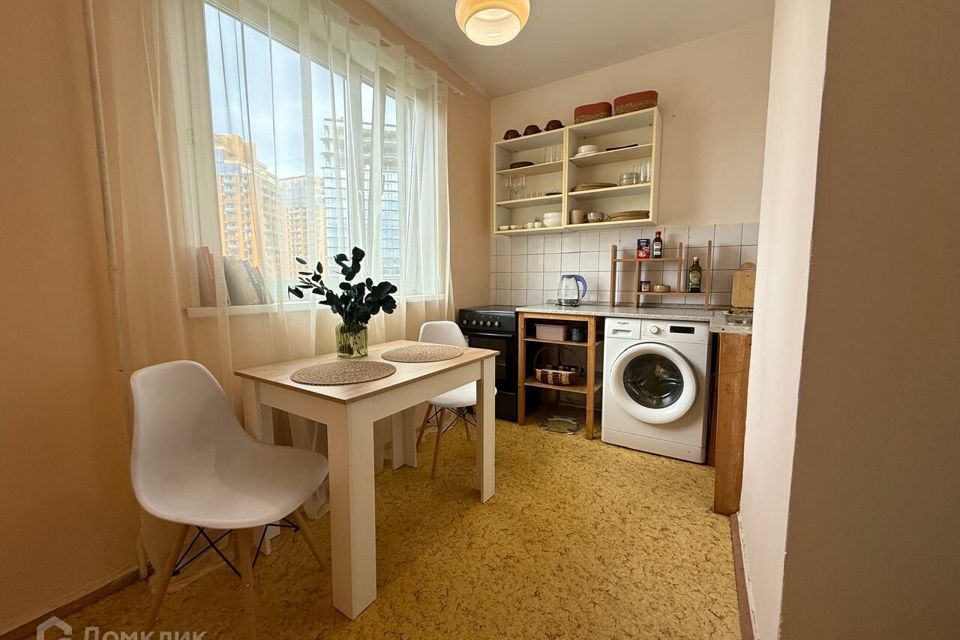 Сдаётся 1-комнатная квартира, 40 м²