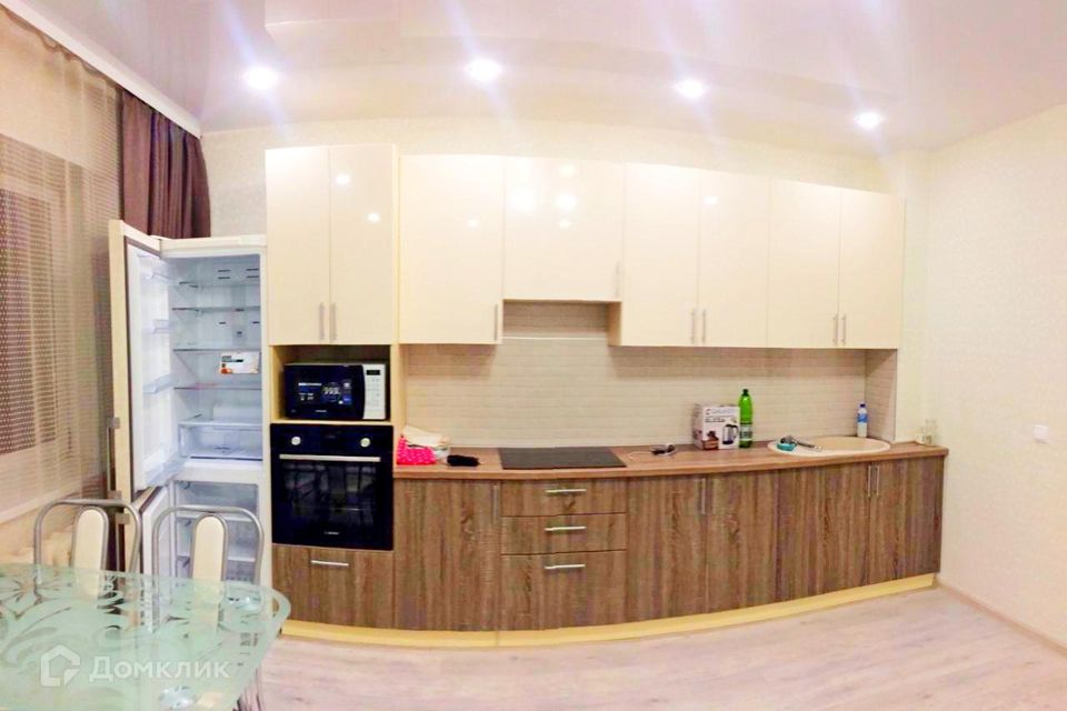 Сдаётся 2-комнатная квартира, 50 м²