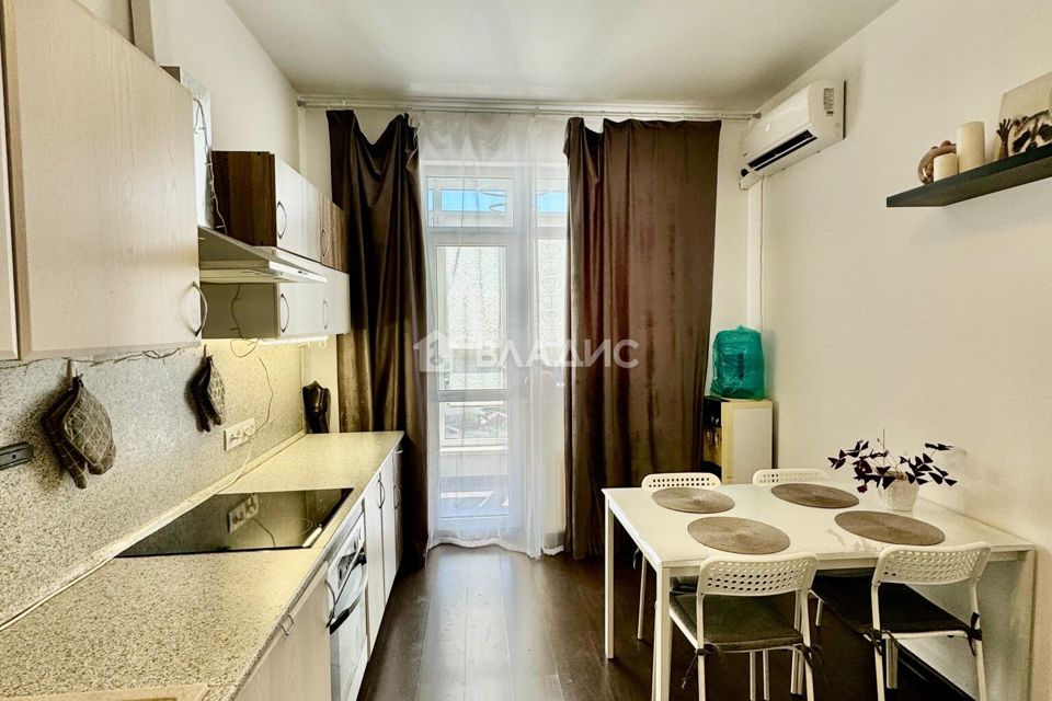 Продаётся 1-комнатная квартира, 39.1 м²