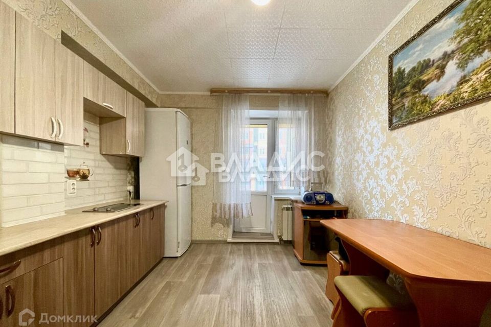 Продаётся 1-комнатная квартира, 42.7 м²