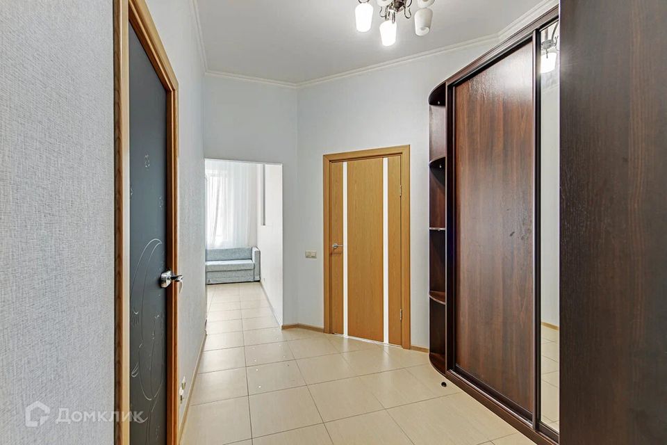 Продаётся 1-комнатная квартира, 60.5 м²