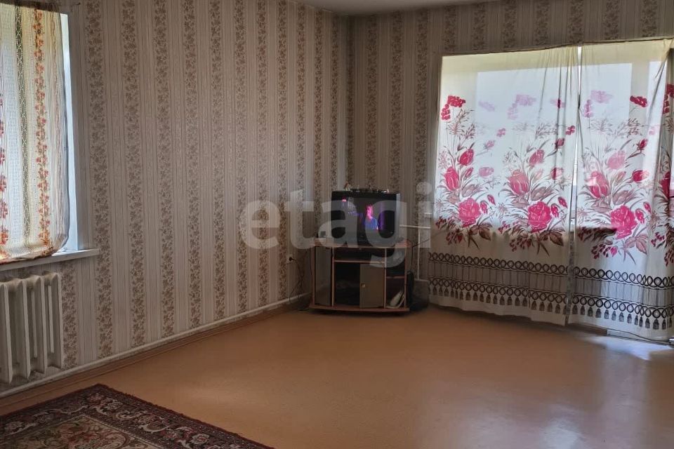 Продаётся 2-комнатная квартира, 62 м²