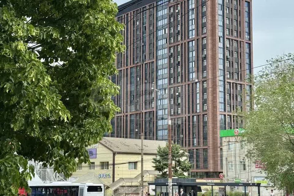 Продаётся 2-комнатная квартира, 59.5 м²