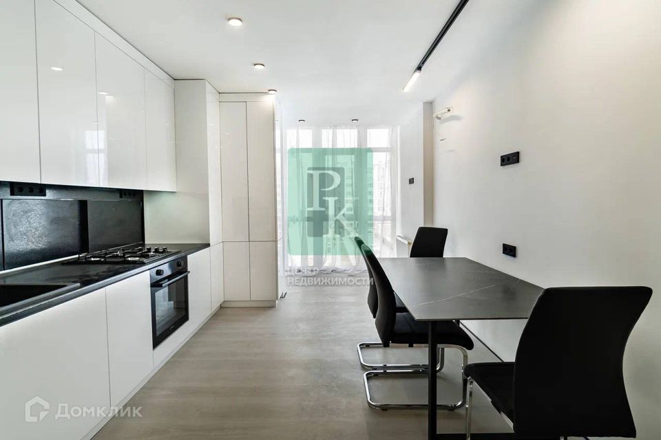 Продаётся 1-комнатная квартира, 46.1 м²