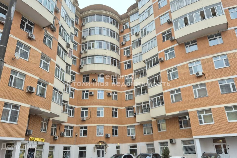 Продаётся 2-комнатная квартира, 56.1 м²