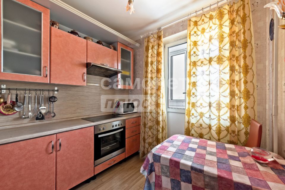 Продаётся 1-комнатная квартира, 34 м²