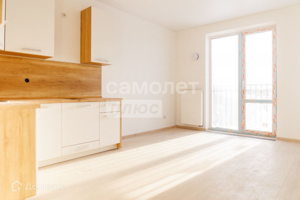 Продаётся 1-комнатная квартира, 38 м²