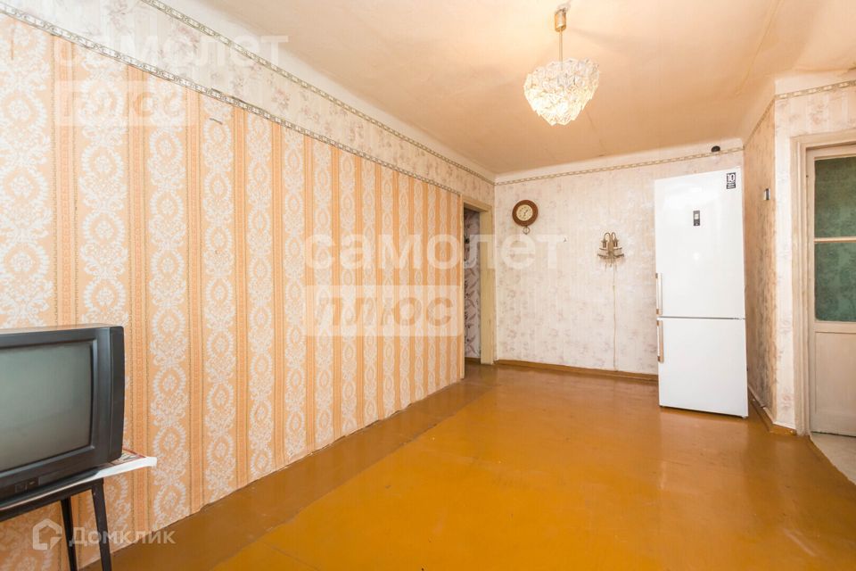 Продаётся 3-комнатная квартира, 56.5 м²