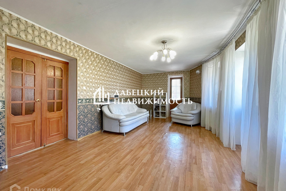 Продаётся 3-комнатная квартира, 99.1 м²
