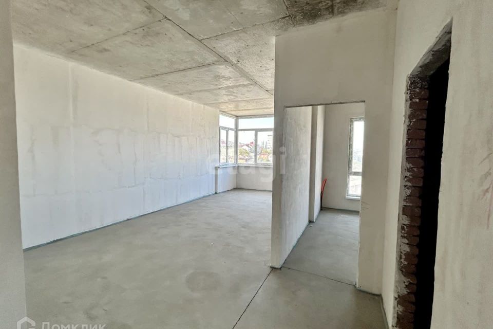 Продаётся 1-комнатная квартира, 43.7 м²