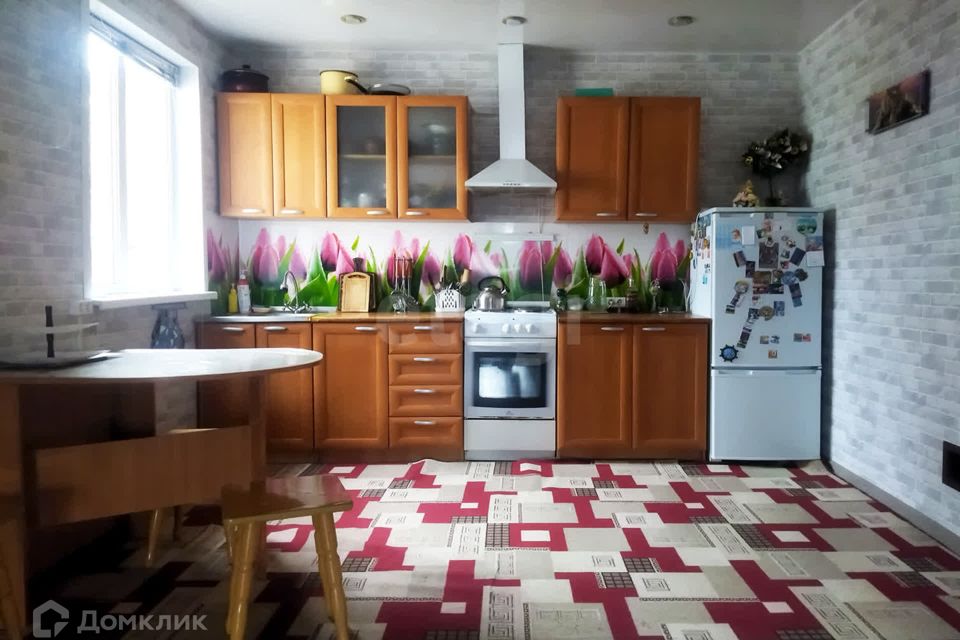 Продаётся 4-комнатная квартира, 90.7 м²
