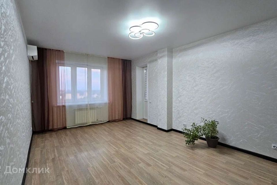 Продаётся 3-комнатная квартира, 77 м²