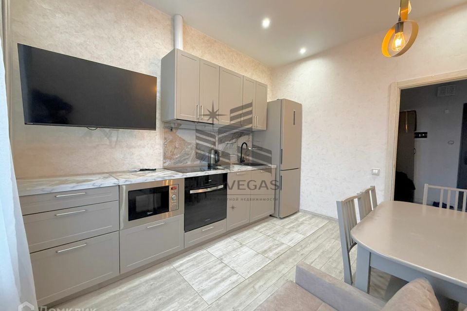 Сдаётся 2-комнатная квартира, 38 м²
