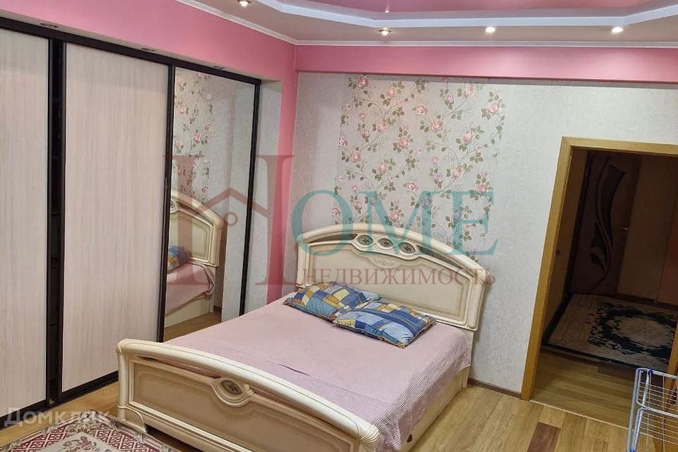 Сдаётся 2-комнатная квартира, 86 м²