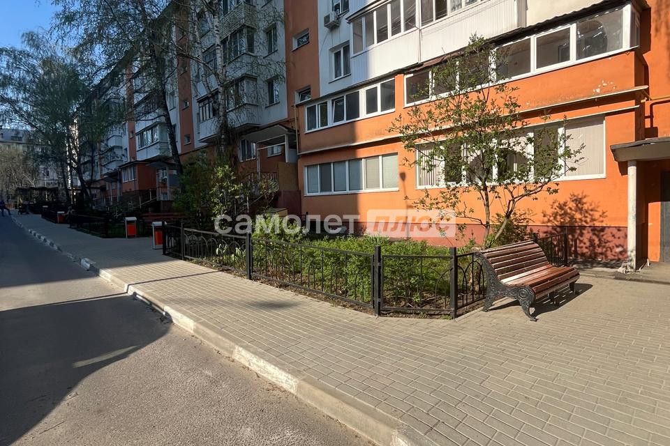 Продаётся 3-комнатная квартира, 61.6 м²