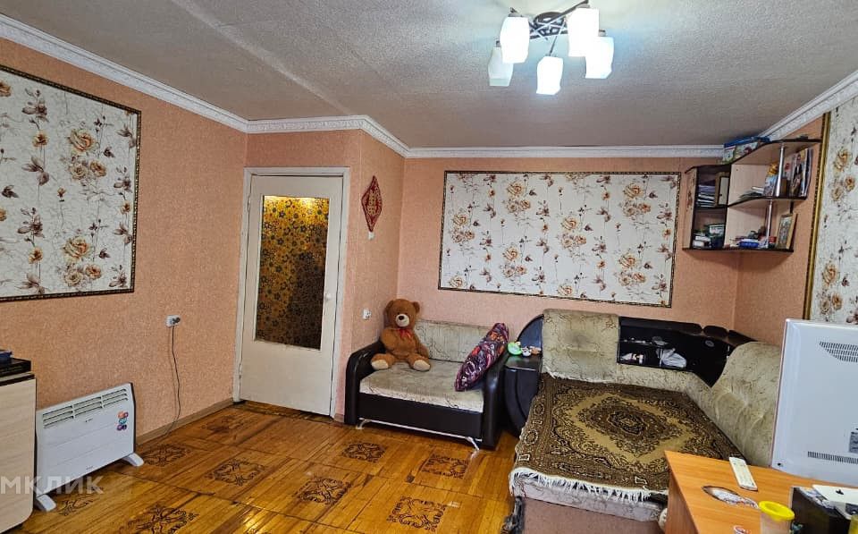 Продаётся 1-комнатная квартира, 37.7 м²