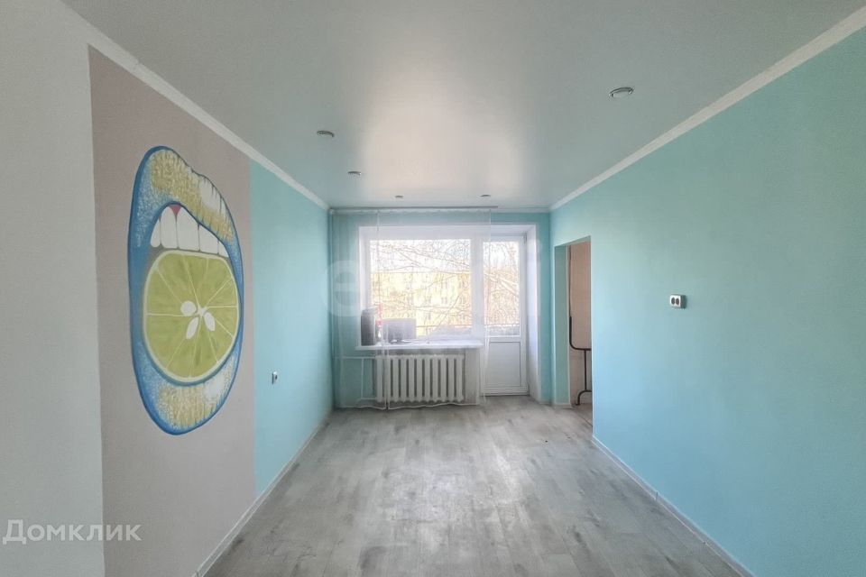 Продаётся 3-комнатная квартира, 58 м²
