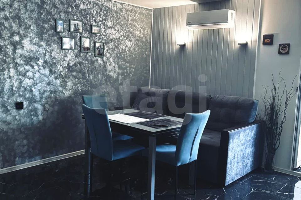 Продаётся 2-комнатная квартира, 58.9 м²