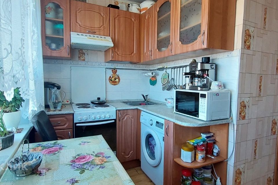 Продаётся 3-комнатная квартира, 62.1 м²