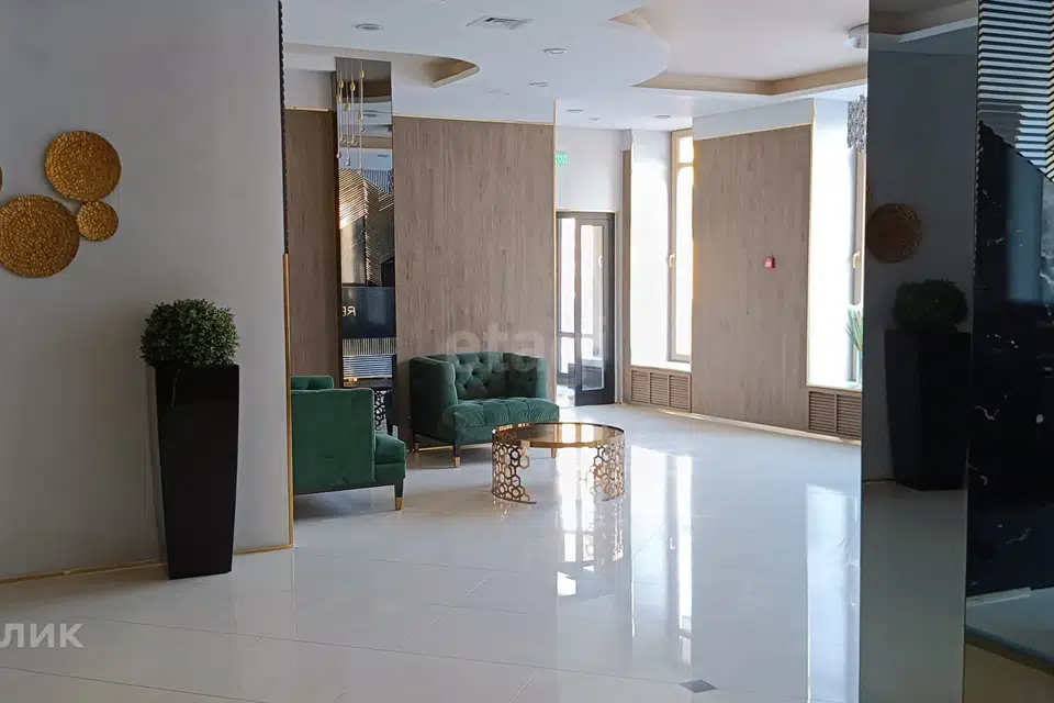 Продаётся 7-комнатная квартира, 237.1 м²