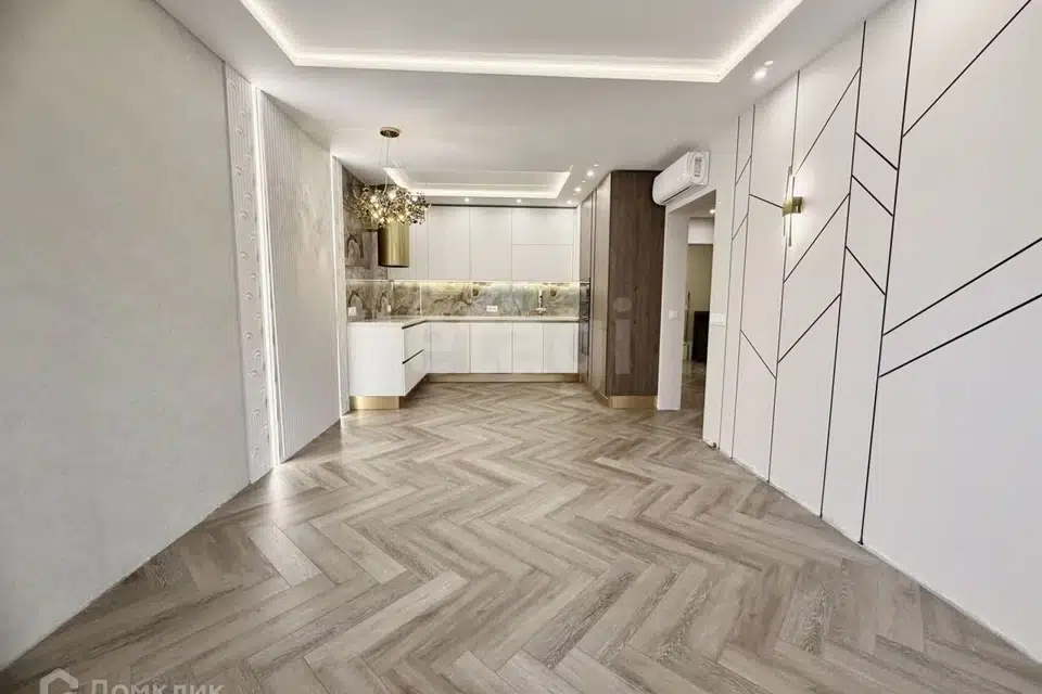 Продаётся 4-комнатная квартира, 91 м²