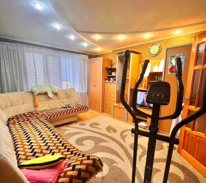 Продаётся 2-комнатная квартира, 53.7 м²