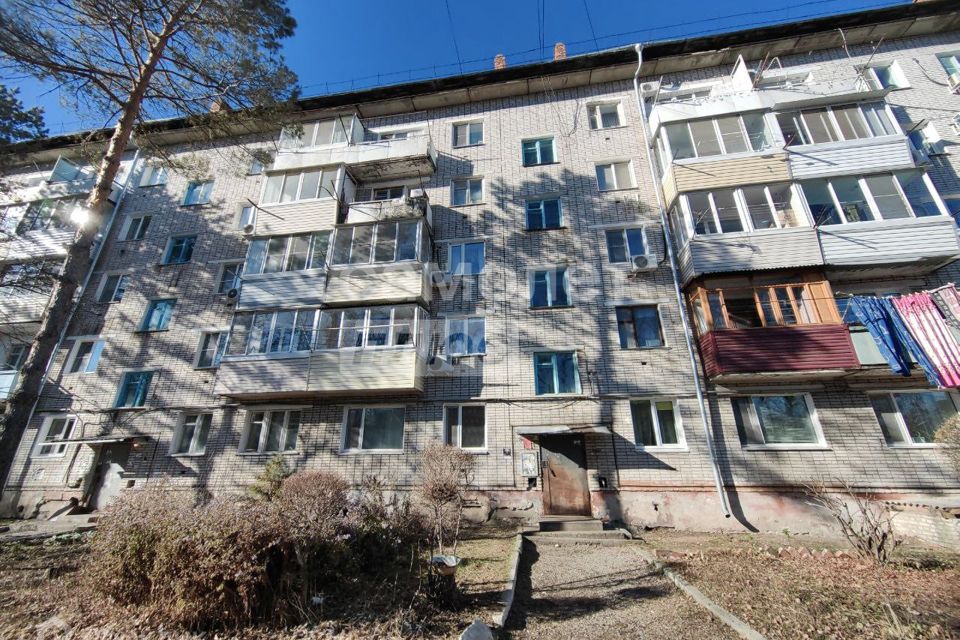 Продаётся 3-комнатная квартира, 61.3 м²