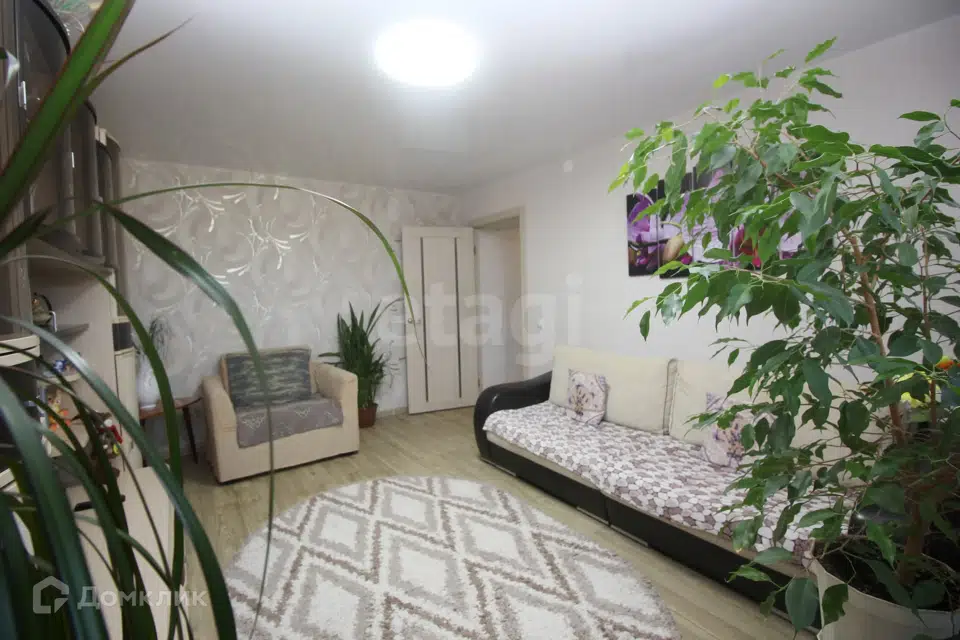 Продаётся 2-комнатная квартира, 43.3 м²